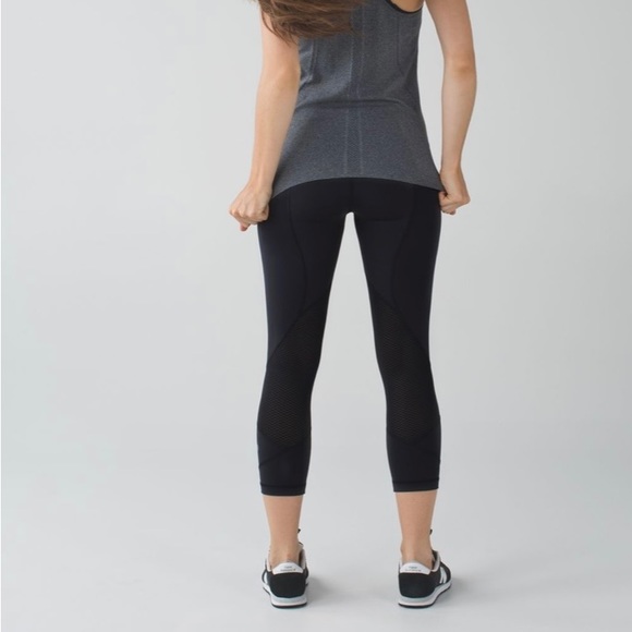Barley Worn LULULEMON Pace Rival Crop Pants - Picture 12 of 14